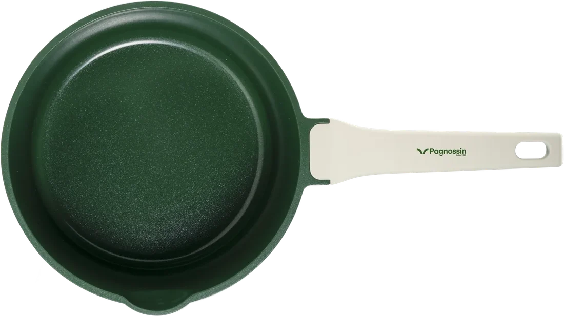 Casseruola Aromatica verde a un manico vista dall'alto